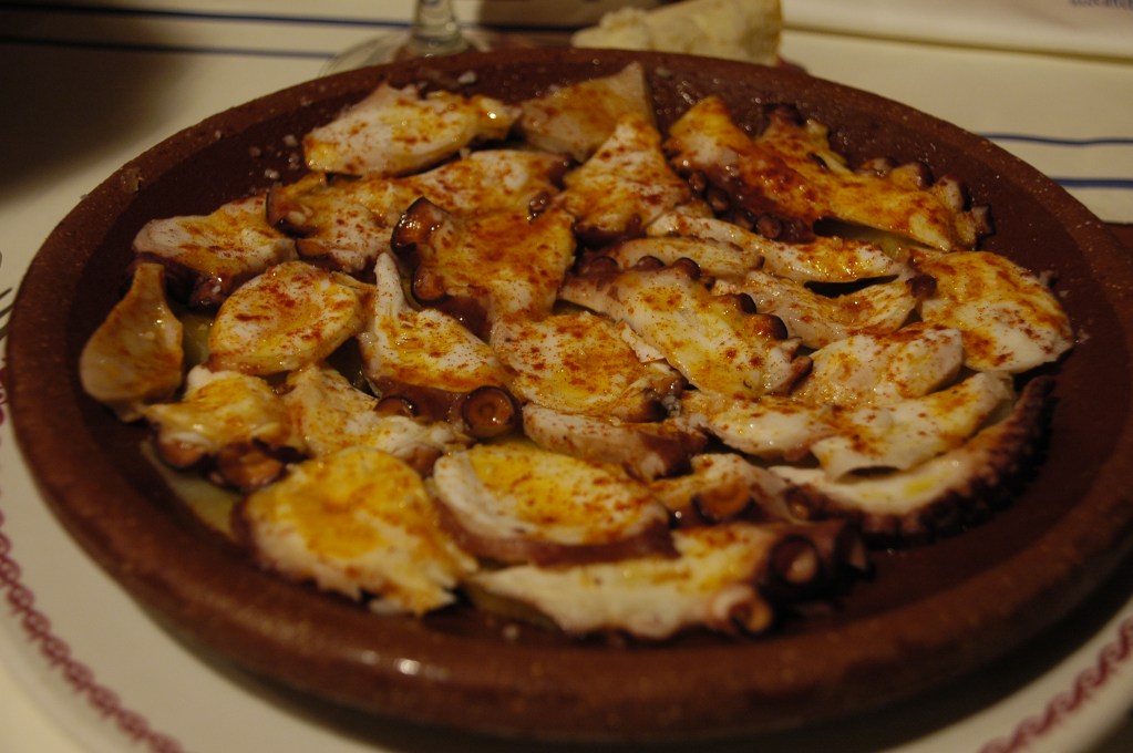 pulpo octopus spain