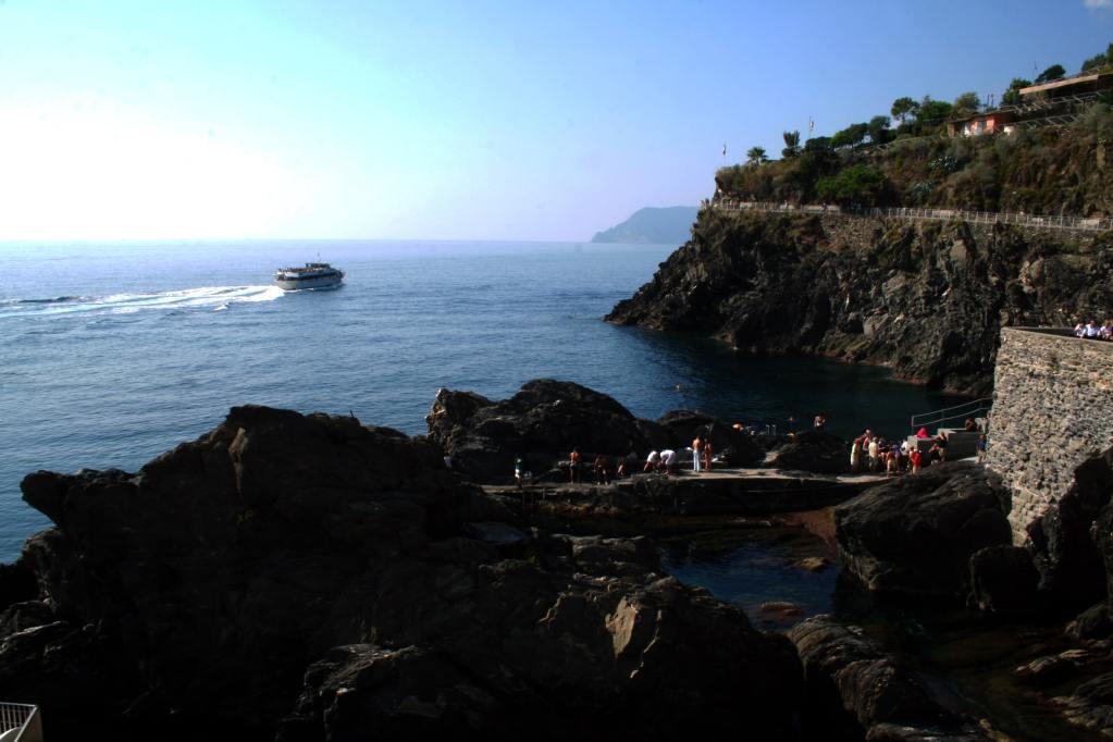 Rocky beach of Manarola