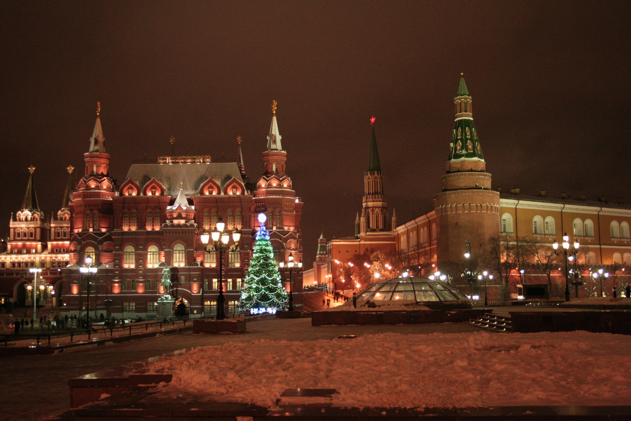 27 beautiful photos of Christmas in Moscow, Russia Christmas Photos